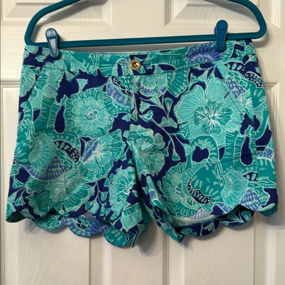 Lilly Pulitzer Pants - LILLY PULITZER BUTTERCUP SHORTS SIZE 6